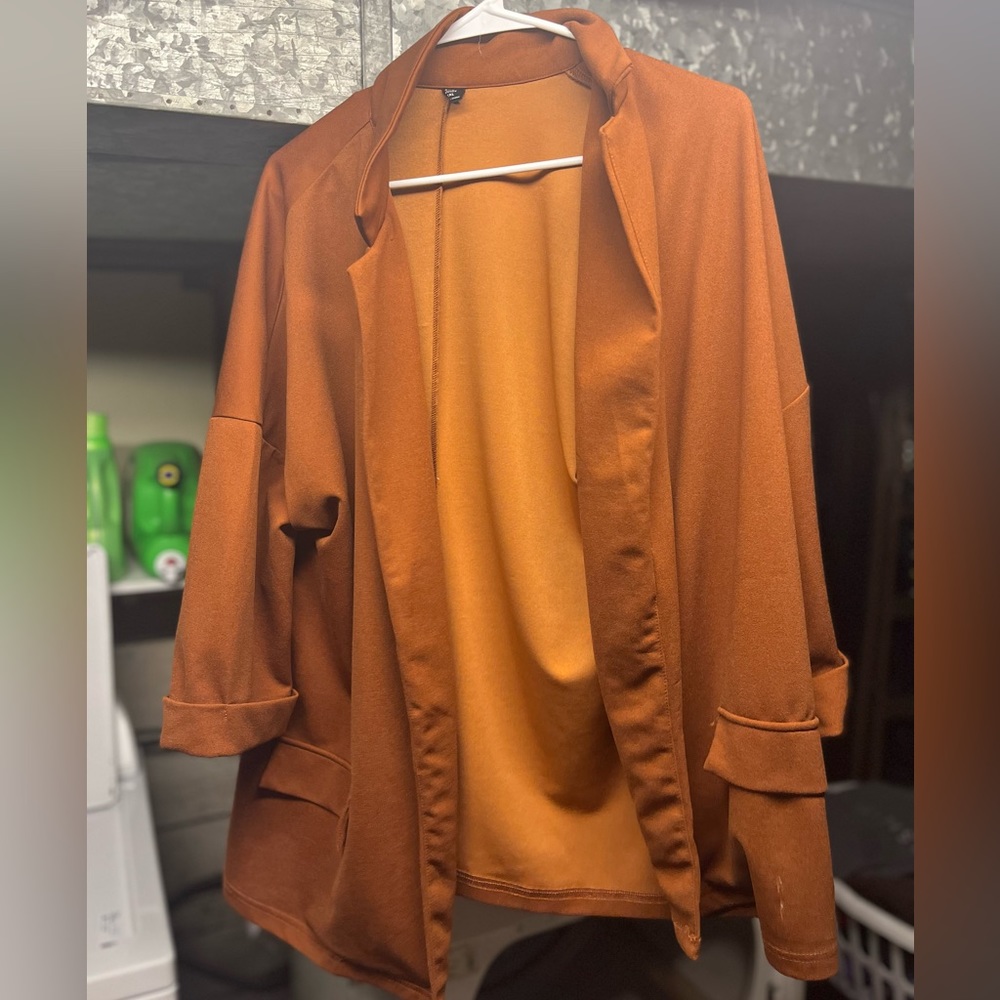 SHEIN CURVE Blazer - Picture 3 of 3